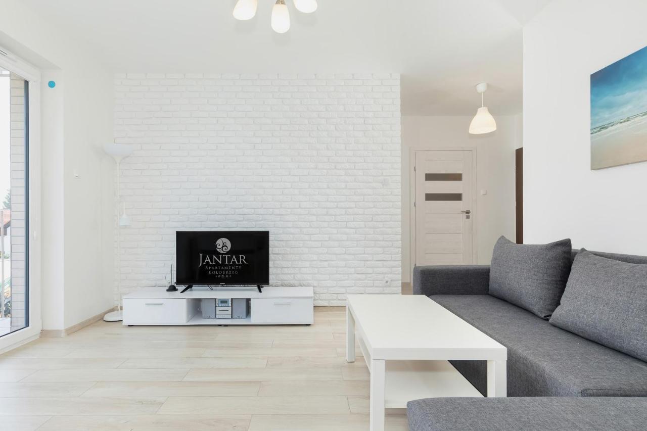 Jantar Apartament Pogodne Kołobrzeg Esterno foto